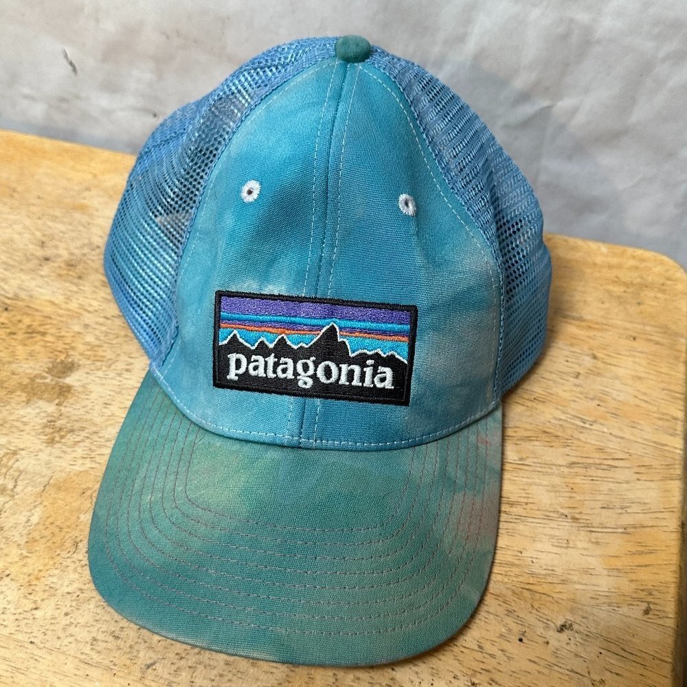 Vintage Patagonia Trucker Hat Snapback Tie Dye Blue Green Distressed Upcycled - Picture 1 of 4